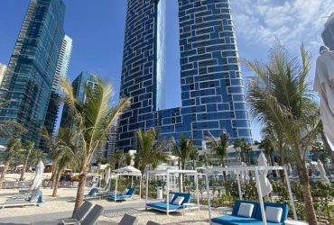 Новий розкішний готель у Дубаї, Address Beach Resort 5*